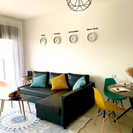 • Spacious Apartment In Trendy Akko/Acre • Экстерьер фото