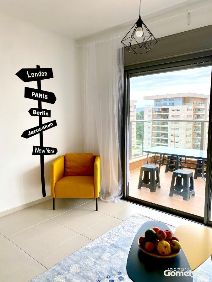 • Spacious Apartment In Trendy Akko/Acre • Экстерьер фото