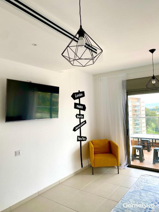 • Spacious Apartment In Trendy Akko/Acre • Экстерьер фото