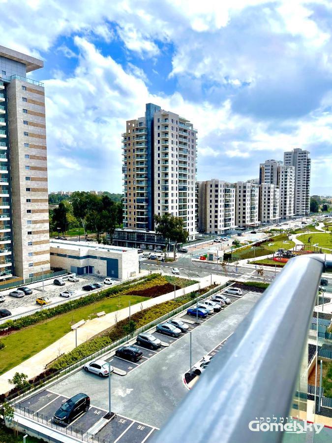 • Spacious Apartment In Trendy Akko/Acre • Экстерьер фото